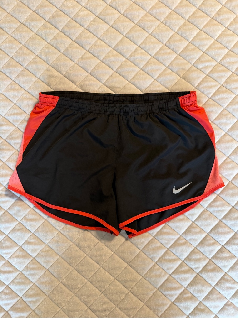 Nike Dri-Fit black and red athletic shorts - size medium